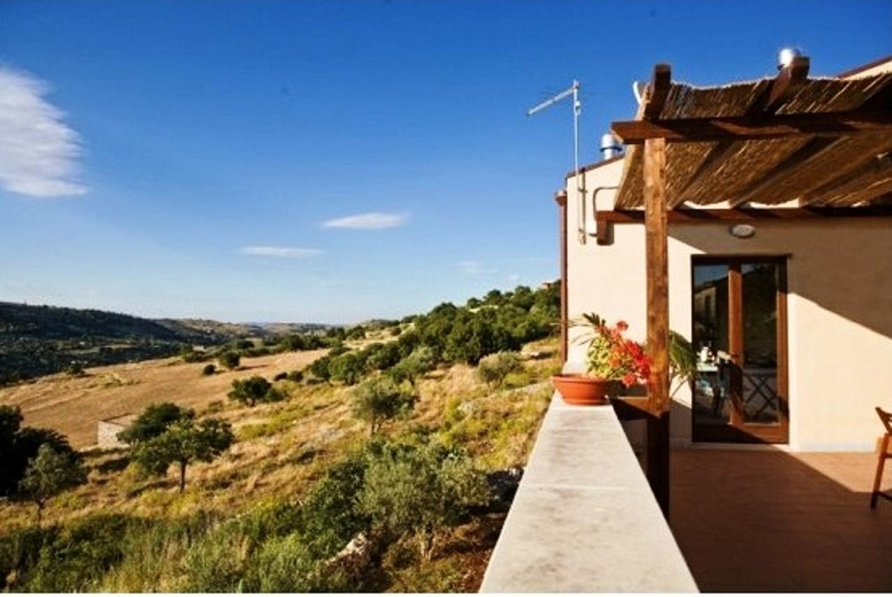 Casa Vacanze Modicarte Exterior foto